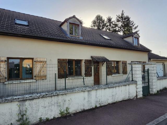 Maison 4 pièces 141 m²