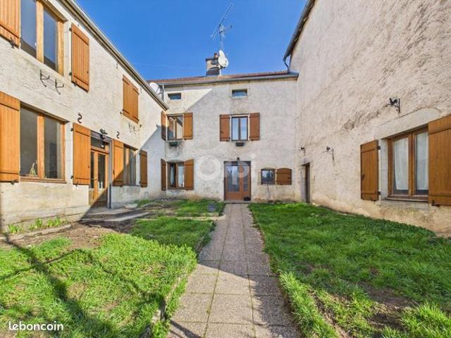 Maison 4 pièces 141 m²