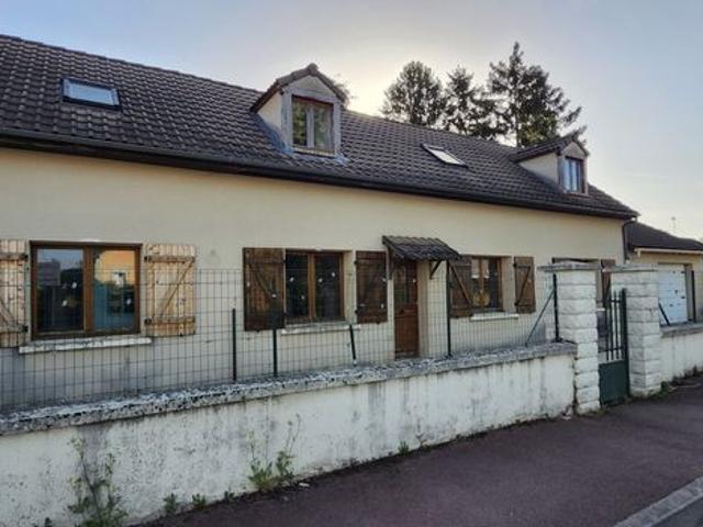 Maison 4 pièces 141 m²