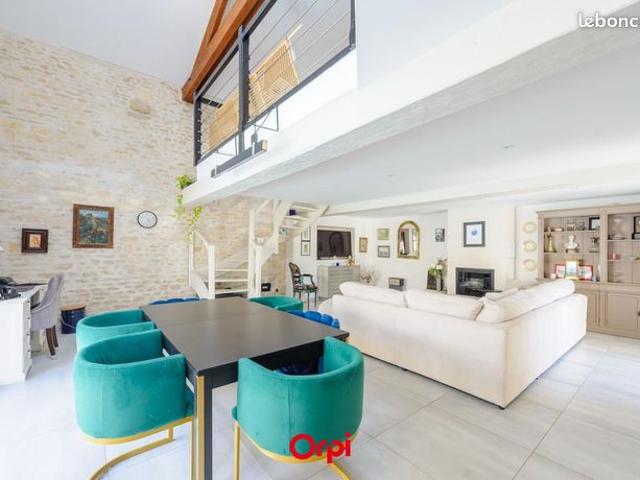 Maison 4 pièces 141 m²