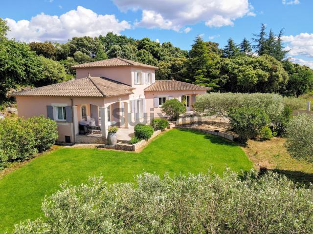 Maison 4 pièces 142 m²