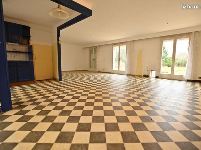 Maison 4 pièces 142 m²