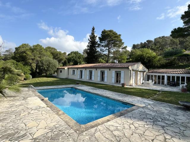 Maison 4 pièces 142 m²