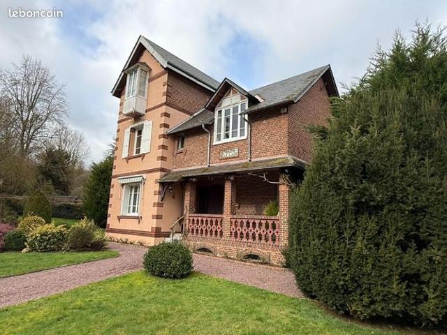 Maison 4 pièces 142 m²
