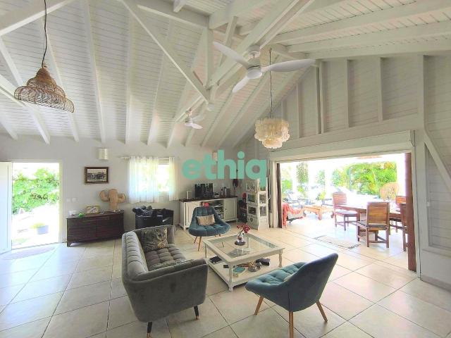 Maison 4 pièces 142 m²