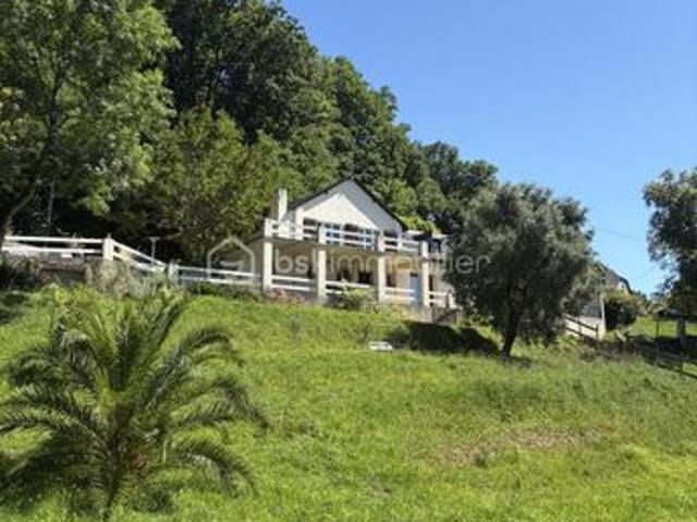 Maison 4 pièces 142 m²