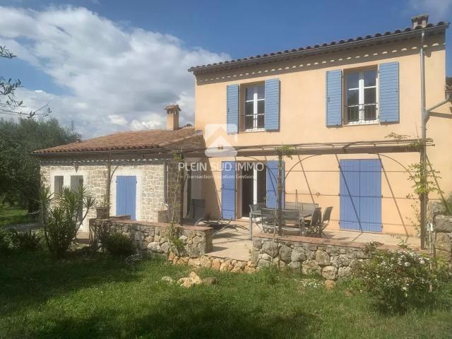 Maison 4 pièces 142 m²