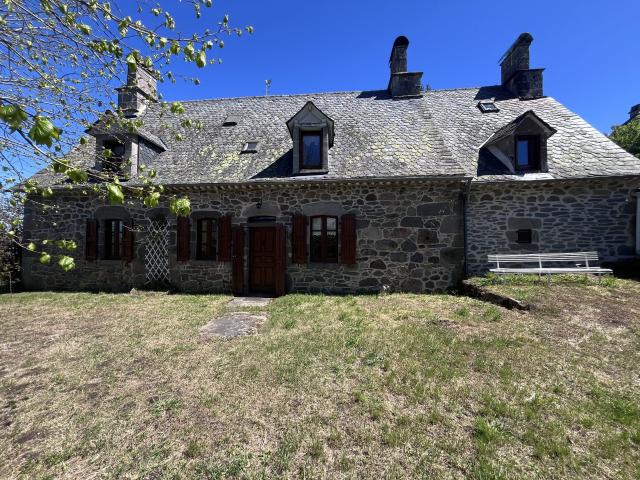 Maison 4 pièces 142 m²