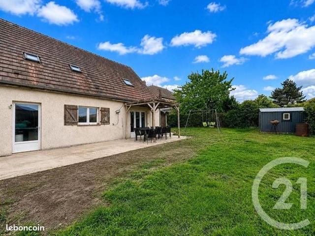 Maison 4 pièces 142 m²
