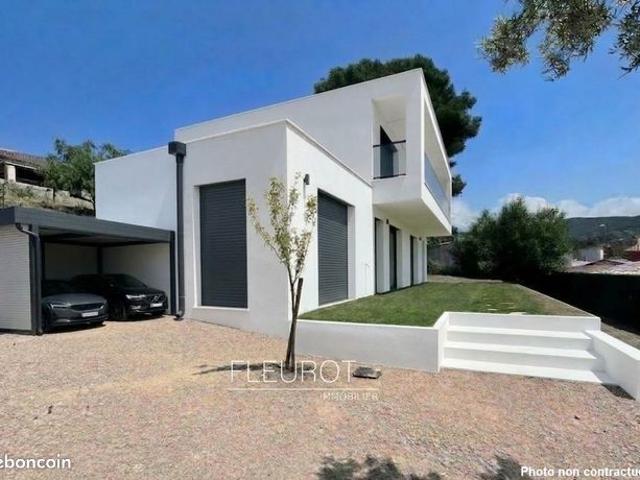 Maison 4 pièces 142 m²