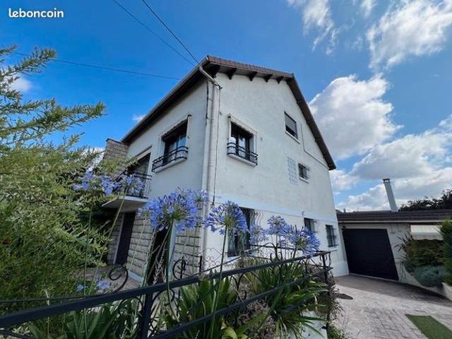 Maison 4 pièces 142 m²