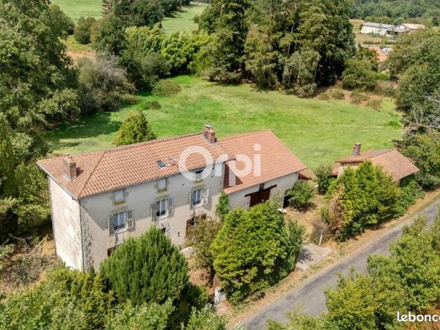 Maison 4 pièces 142 m²