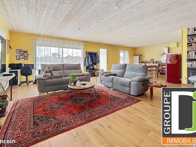 Maison 4 pièces 142 m²