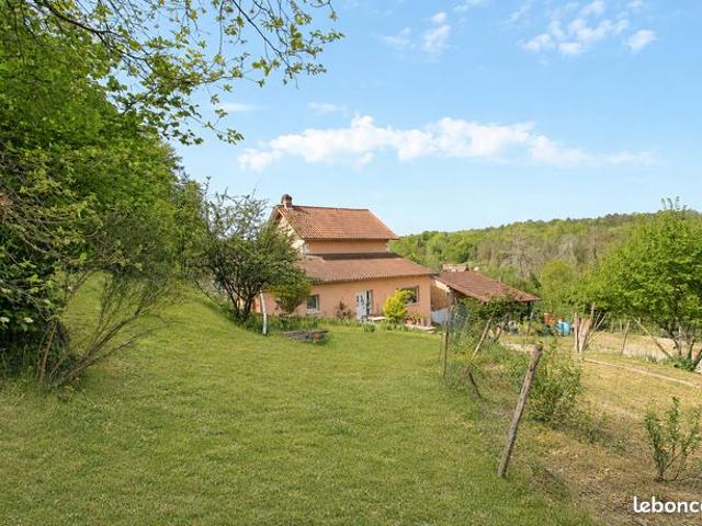 Maison 4 pièces 143 m²