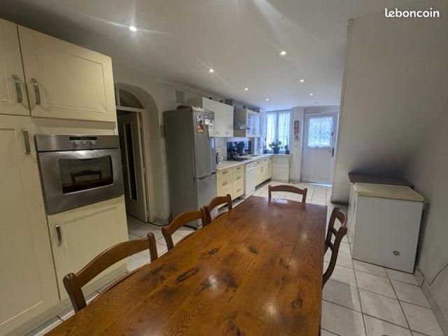 Maison 4 pièces 143 m²
