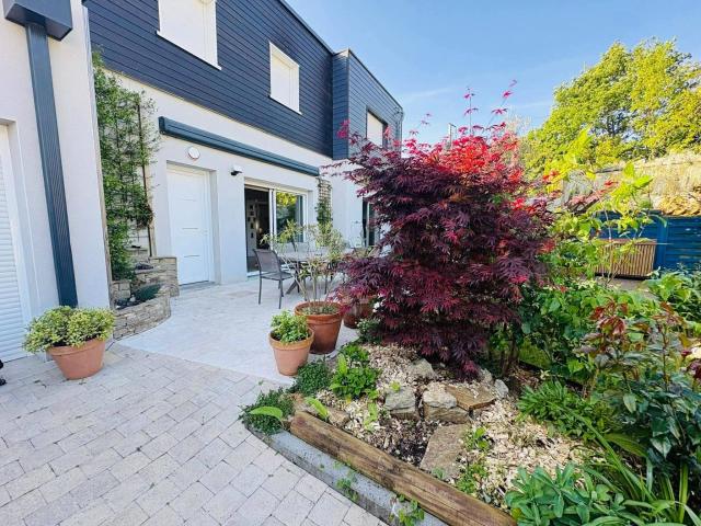 Maison 4 pièces 143 m²