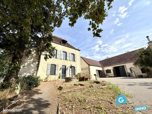 Maison 4 pièces 143 m²