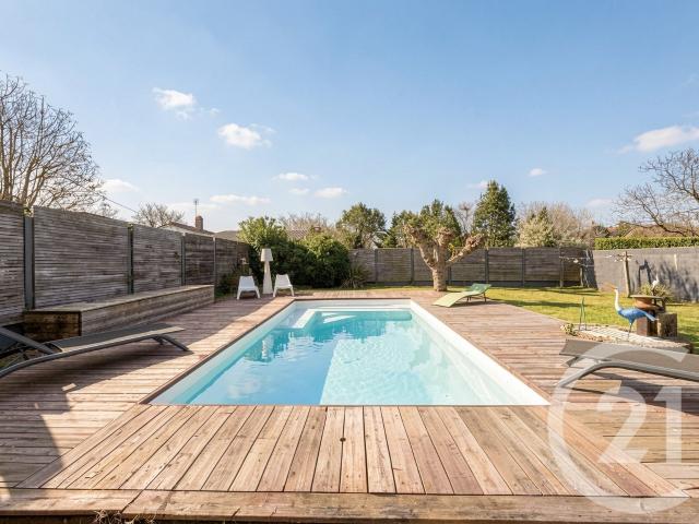 Maison 4 pièces 143 m²