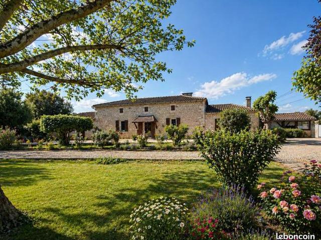 Maison 4 pièces 143 m²