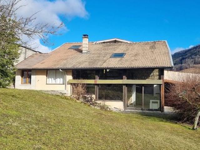 Maison familiale 4 pièces 143 m²