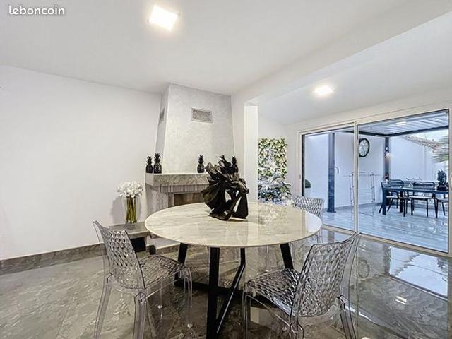Maison 4 pièces 143 m²