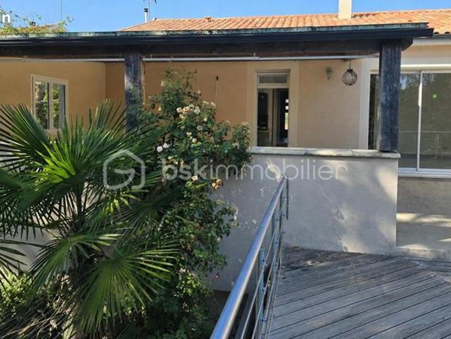 Maison 4 pièces 143 m²