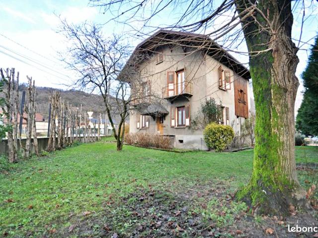 Maison 4 pièces 143 m²