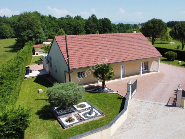Maison 4 pièces 154 m²