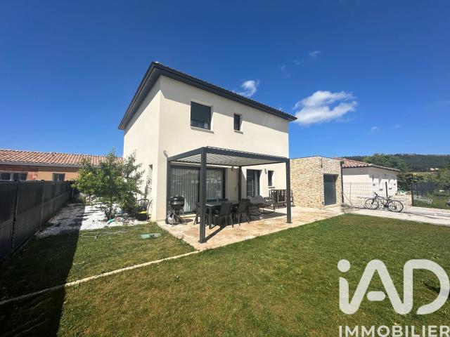 Maison 4 pièces 155 m²