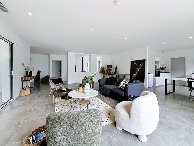 Maison 4 pièces 155 m²