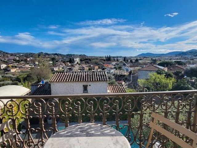Maison 4 pièces 155 m²