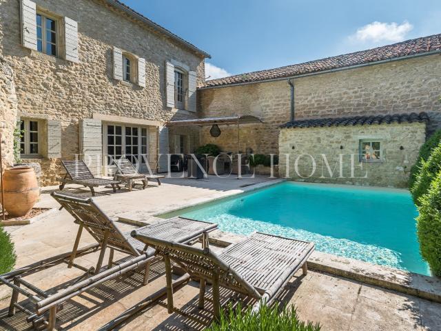 Maison 4 pièces 155 m²