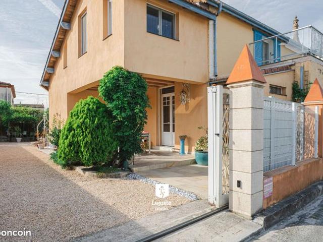 Maison 4 pièces 155 m²