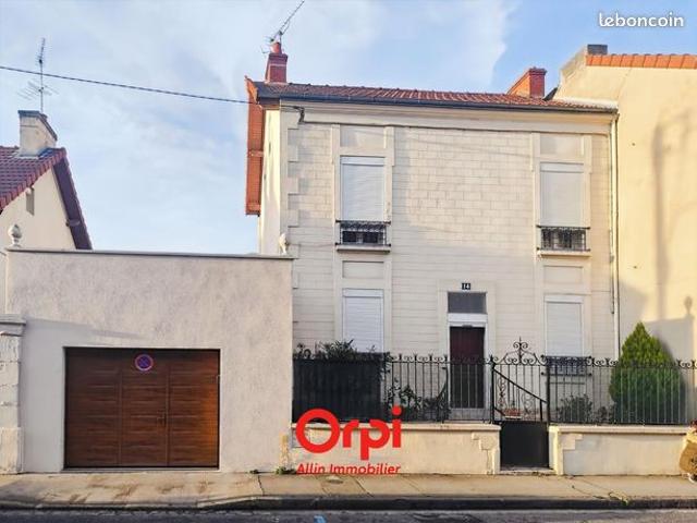 Maison 4 pièces 155 m²