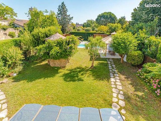 Maison 4 pièces 155 m²