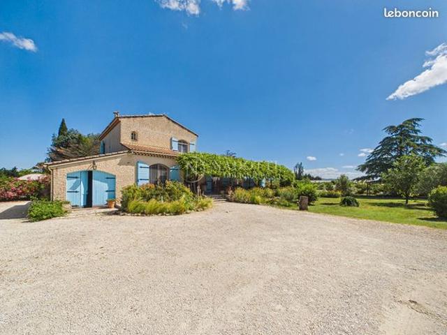 Maison 4 pièces 155 m²
