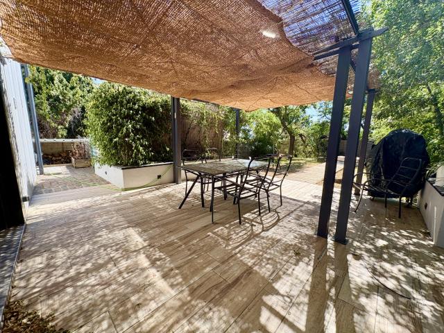 Maison 4 pièces 156 m²
