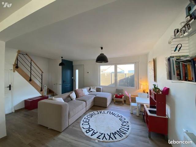 Maison 4 pièces 156 m²