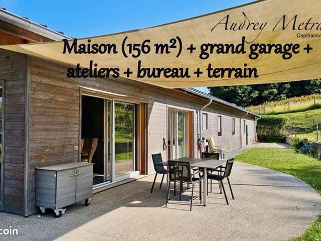 Maison 4 pièces 156 m²