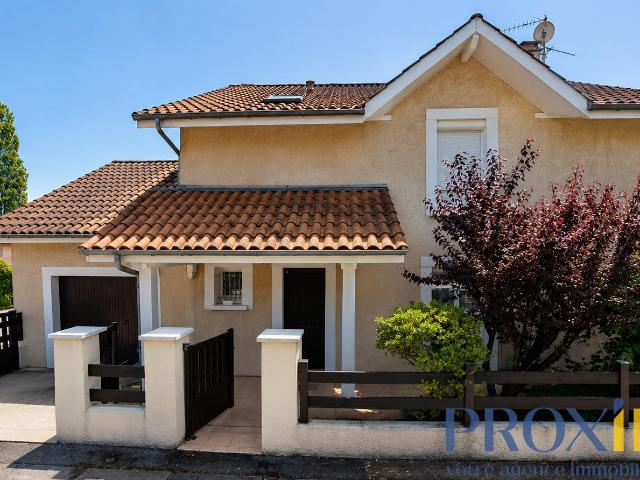 Maison 4 pièces 156 m²