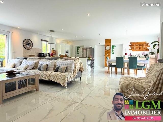 Maison 4 pièces 156 m²
