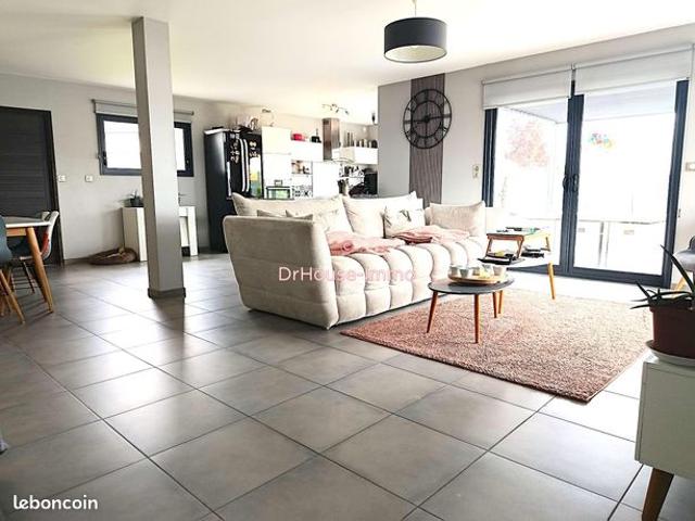 Maison 4 pièces 156 m²
