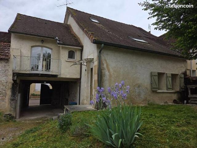 Maison 4 pièces 156 m²