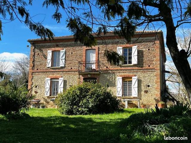 Maison 4 pièces 156 m²