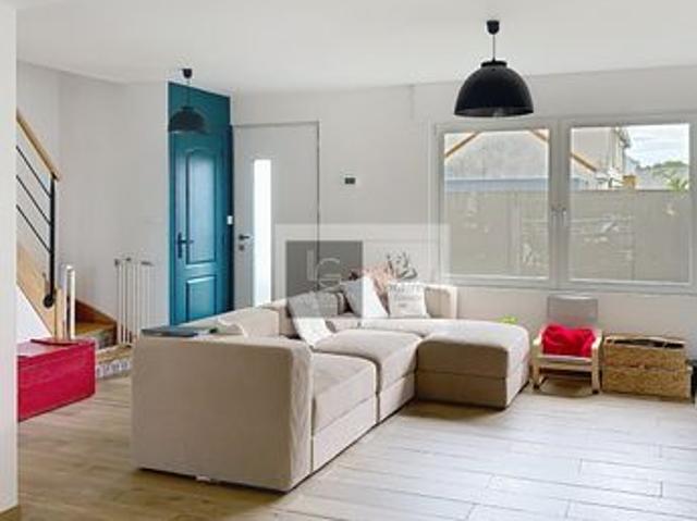 Maison 4 pièces 156 m²