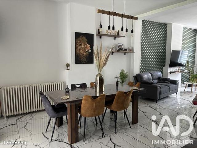 Maison 4 pièces 156 m²