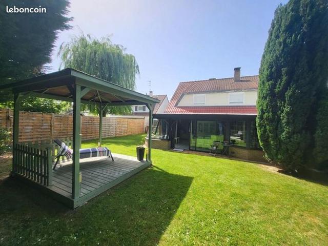 Maison 4 pièces 157 m²