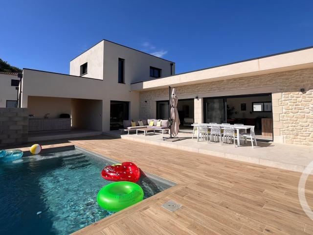 Maison 4 pièces 158 m²