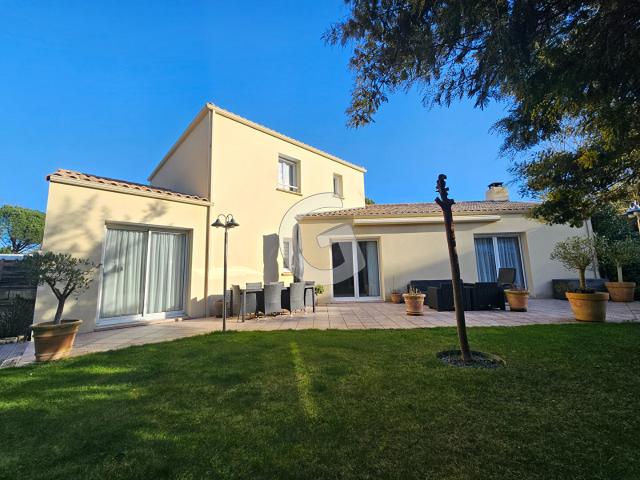 Maison 4 pièces 158 m²