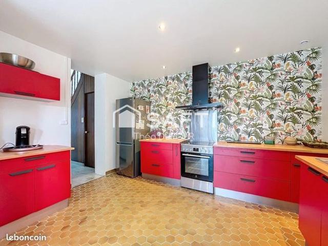 Maison 4 pièces 158 m²